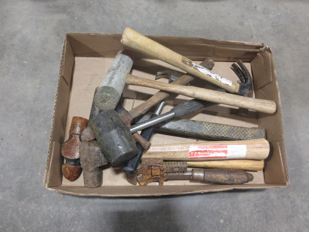 Flat of hammers