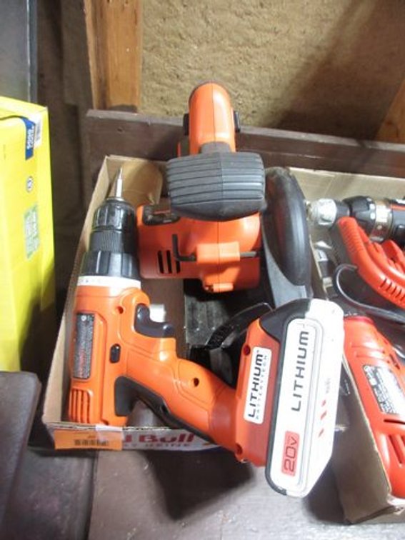 Black & Decker 20V cordless tool set
