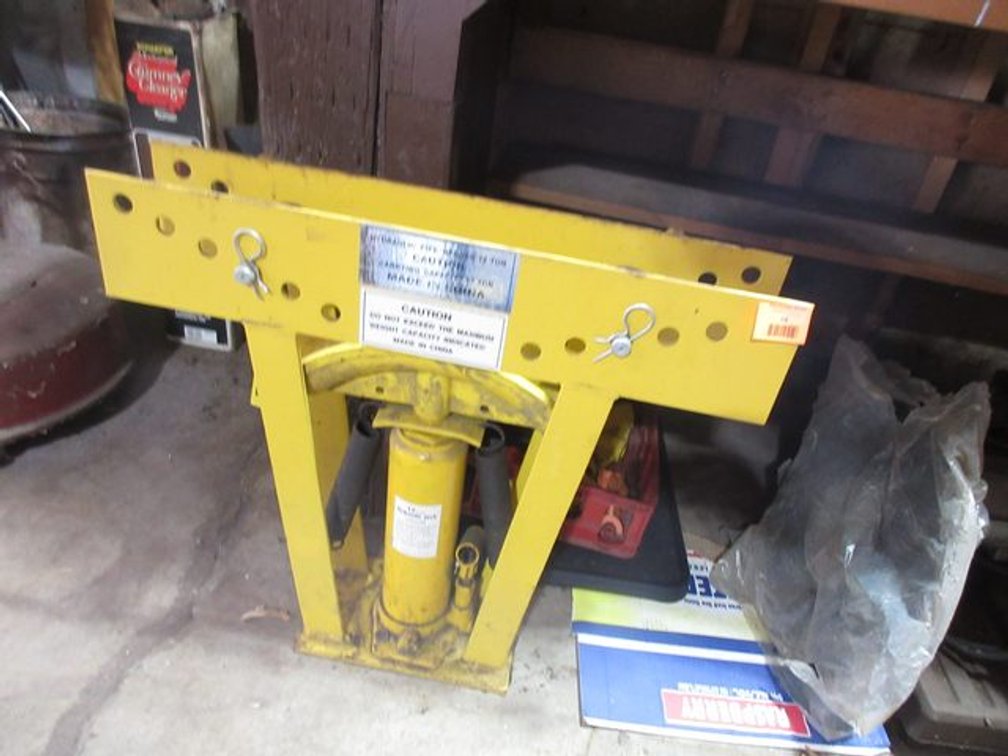 12-Ton hydraulic tubing bender