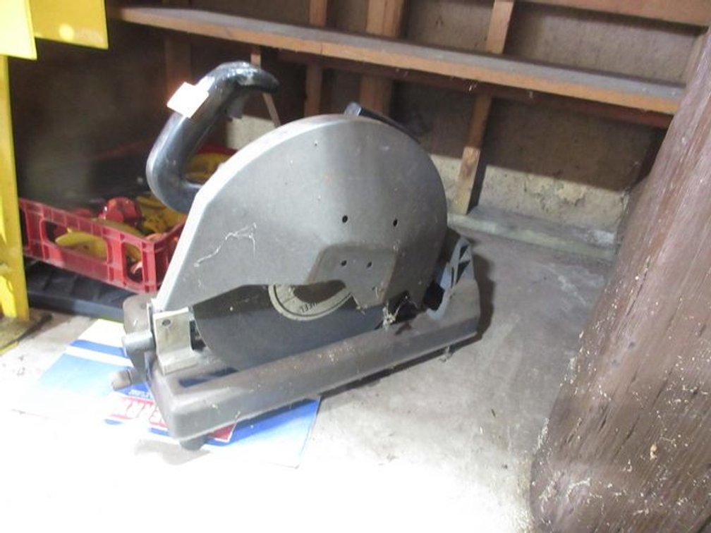 Black & Decker 14" chop saw