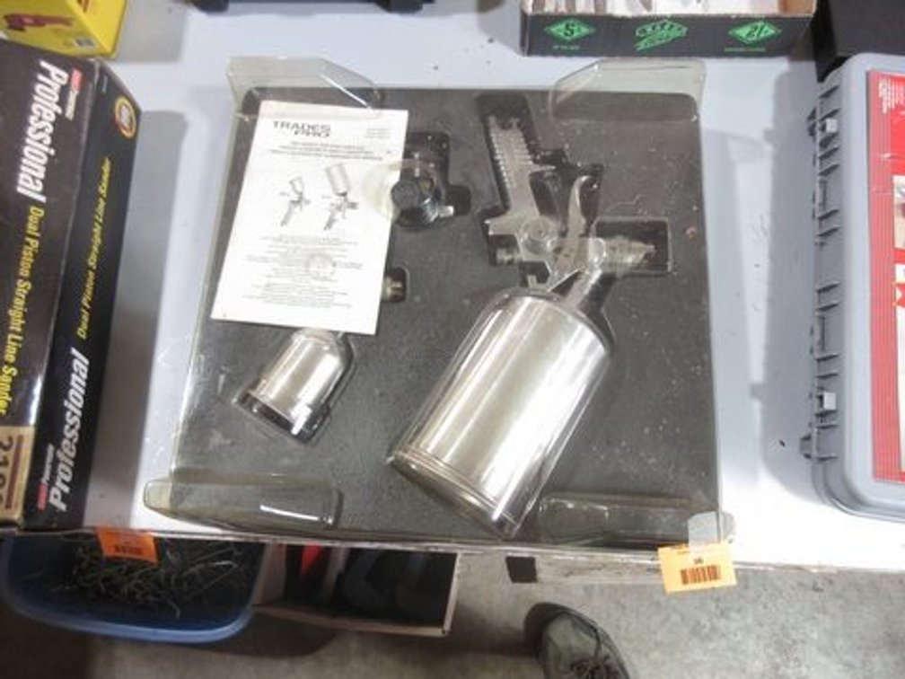 Trades Pro air paint sprayer set