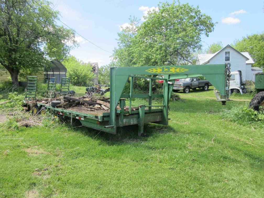 1986 DCT 5th wheel trailer
