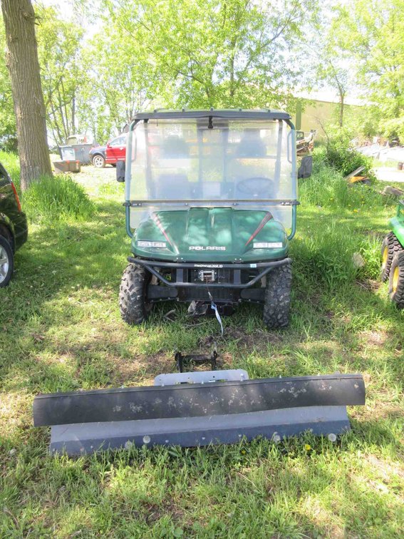 Polaris Ranger 6x6 UTV (runs & drives)