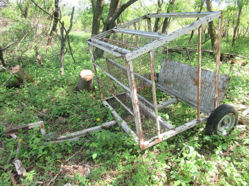 Single axle worksite trailer (no title)