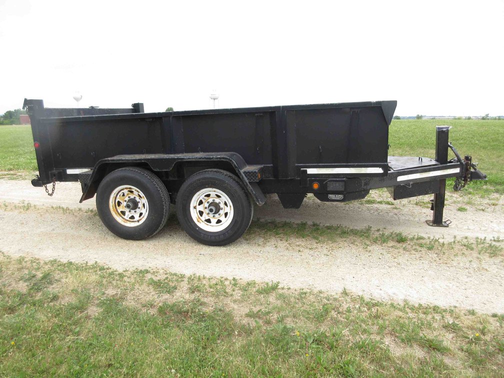 2003 B&B Trailers tandem axle dump trailer (has title)