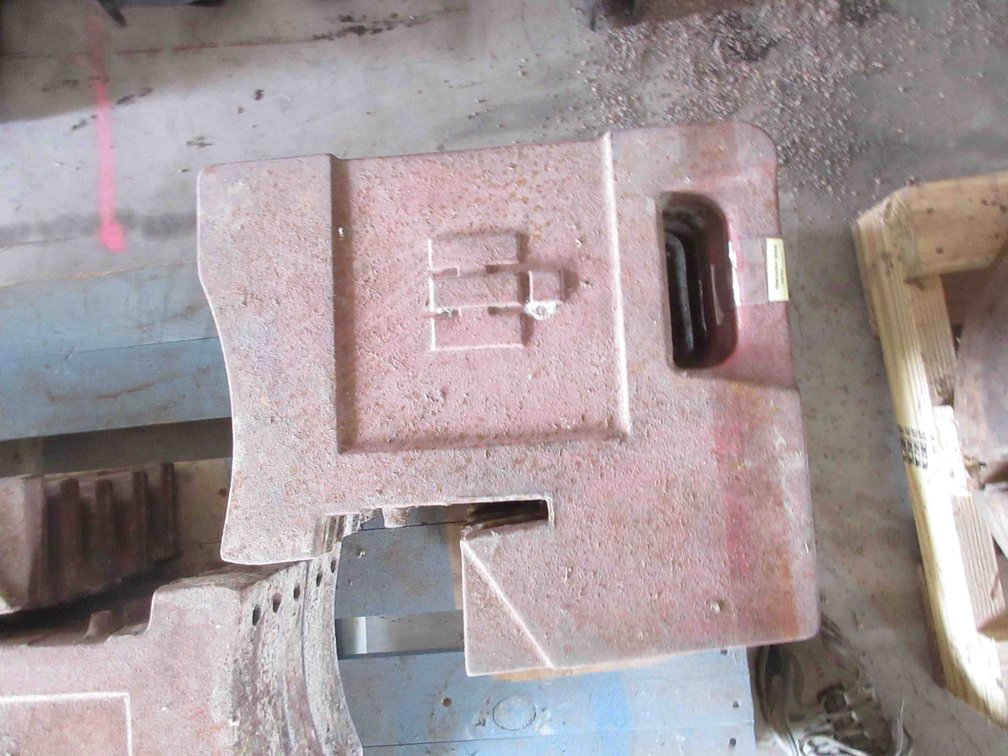 International Harvester suitcase weight