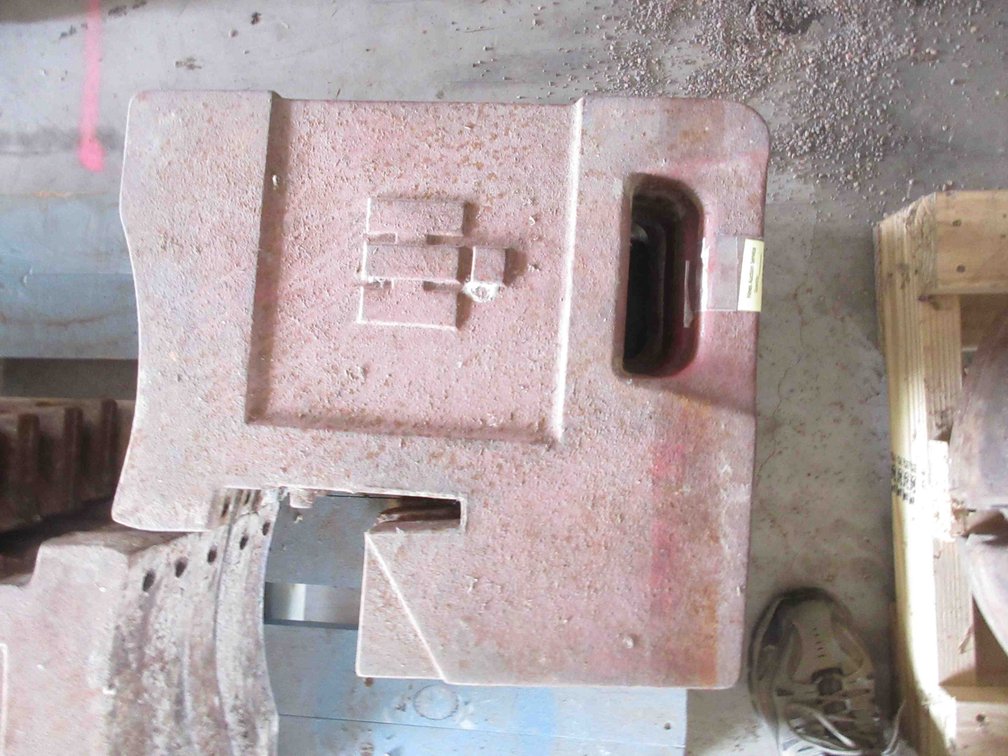 International Harvester suitcase weight