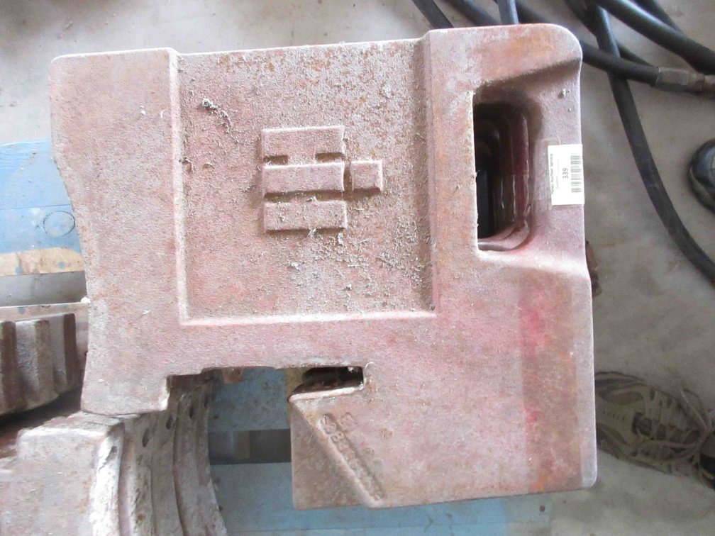 International Harvester suitcase weight