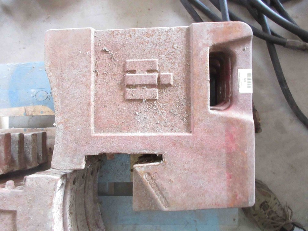 International Harvester suitcase weight
