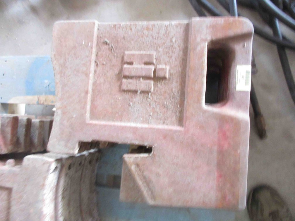 International Harvester suitcase weight