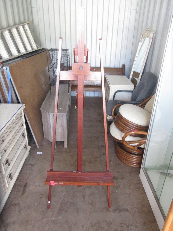 Richeson wood easel