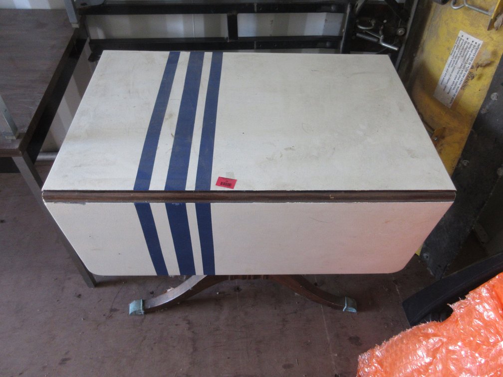 Vintage Duncan Phyfe table