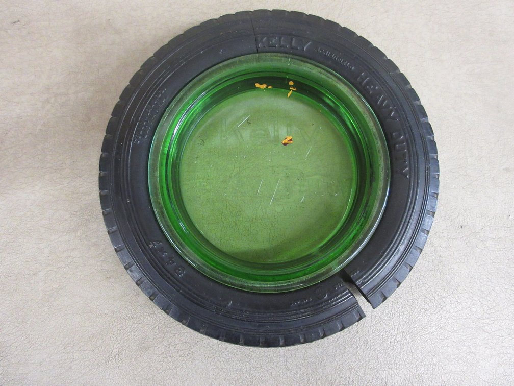 Kelly Heavy Duty tire ashtray, split on side