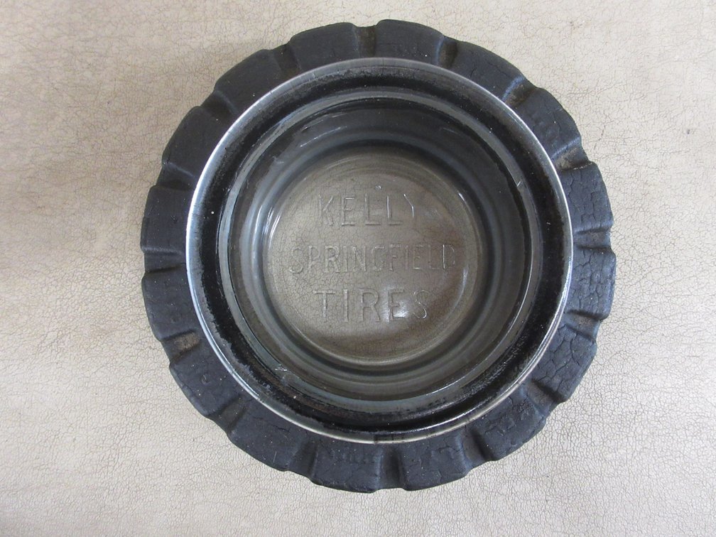 Kelly Springfield Tires tire ashtray