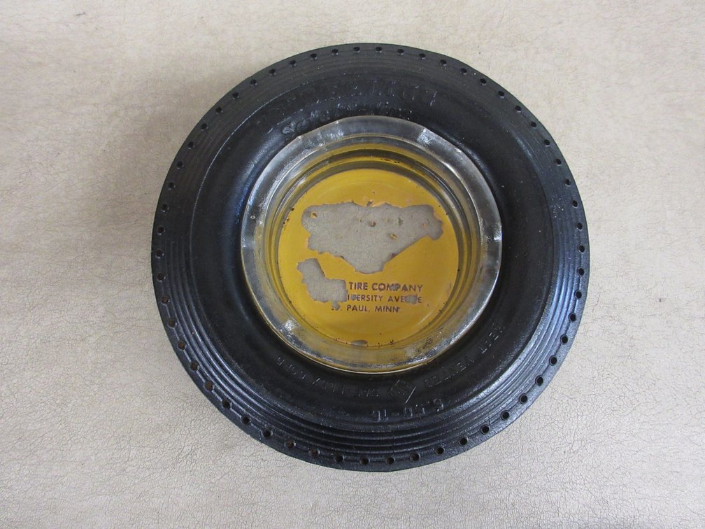 Seiberling tire ashtray