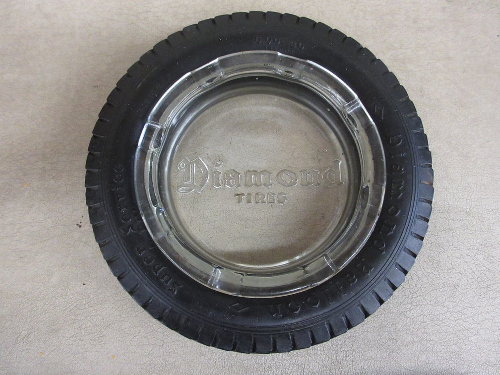 Diamond Balloon tire ashtray