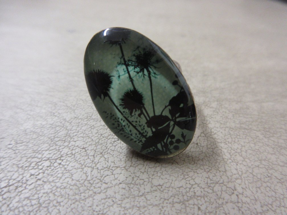 Marked .925 ring with glass stone