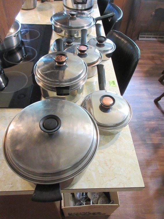 Set of Duncan Hines pots and pans