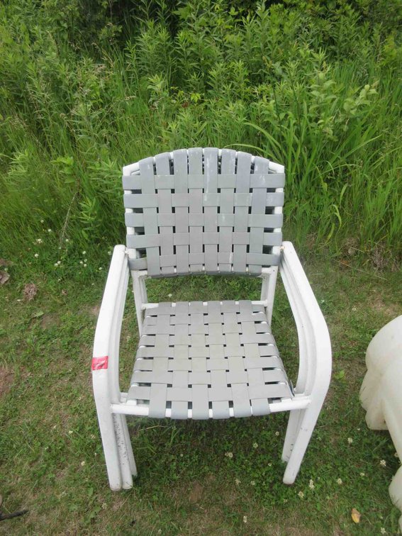 (4) Patio chairs