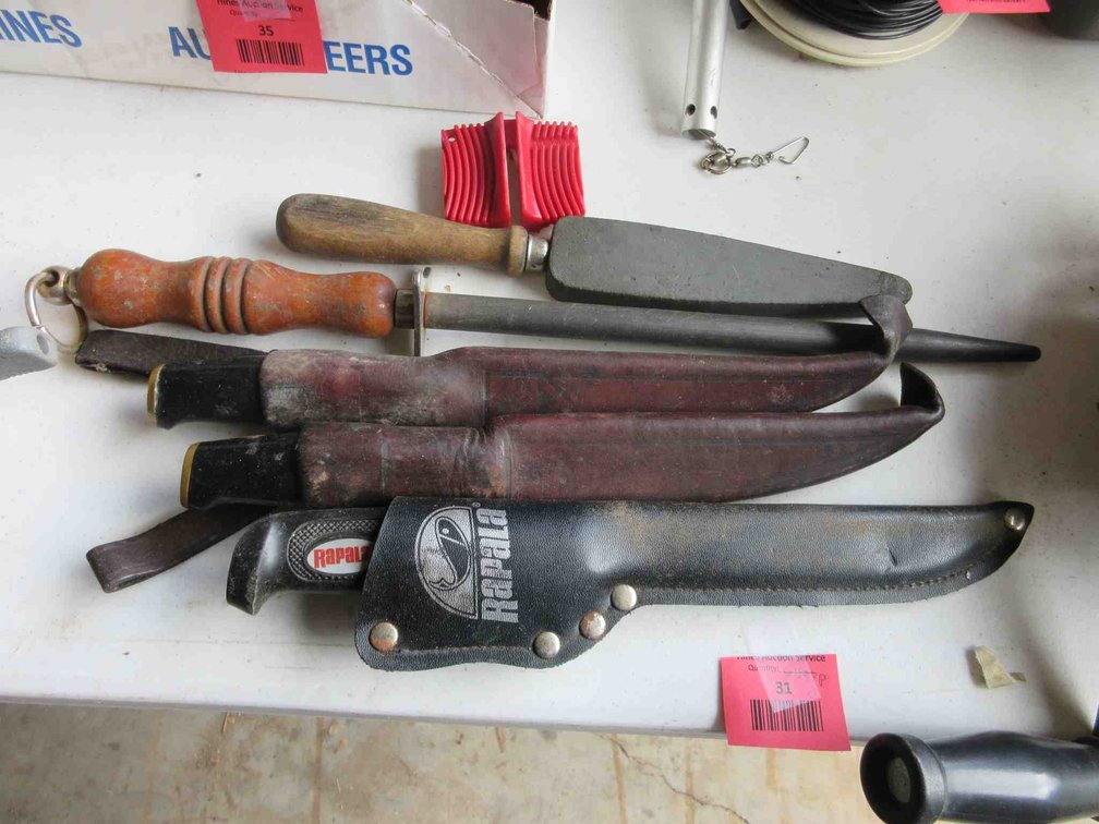 Fish knife group