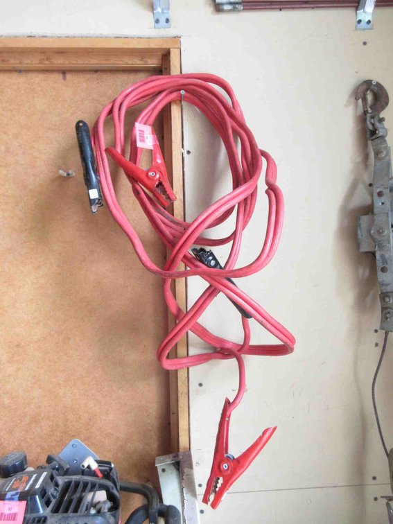 Set of jumper cables