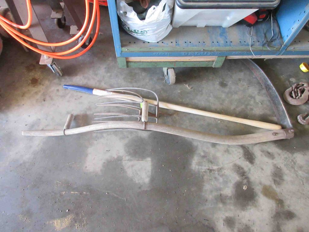 Yard tool group