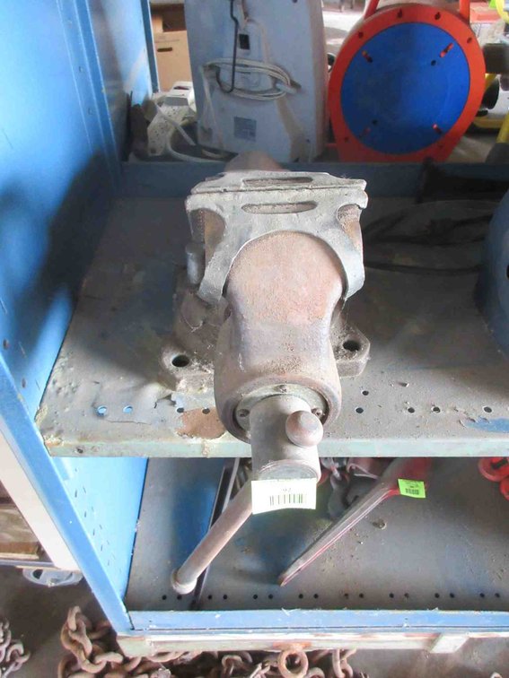 Wilton heavy duty bench vise