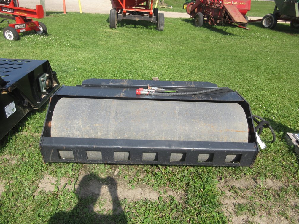 Skid Steer roller