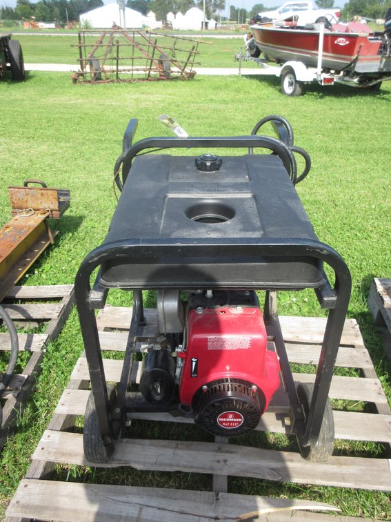 Coleman Power MAXA 4200 ER extended electric generator