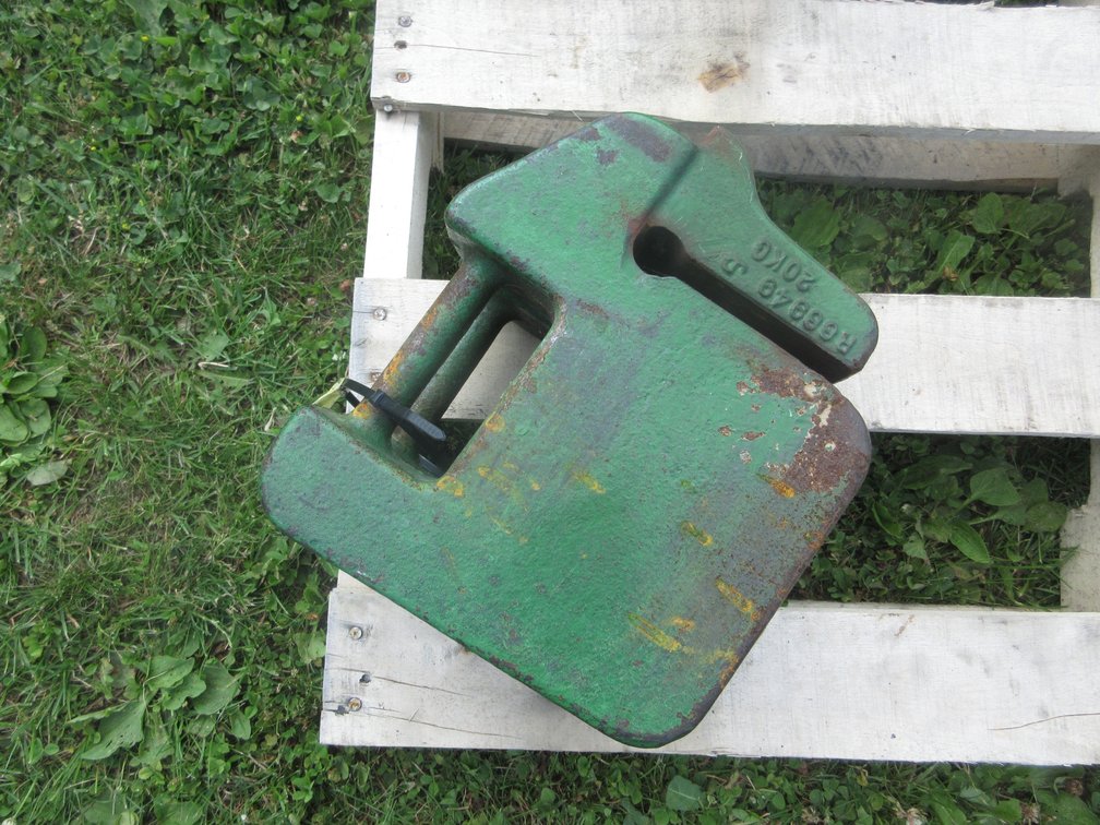 (2) Suitcase weights