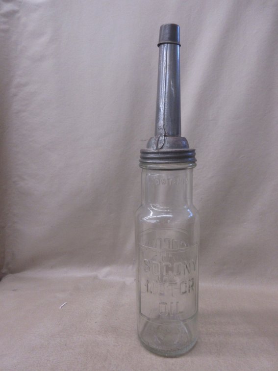 Dover quart oil bottle with metal spout