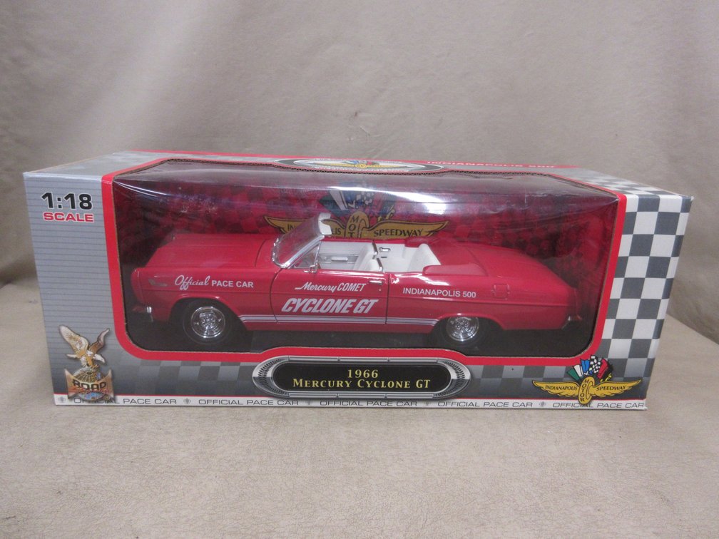 Road Signature 1966 Mercury Cyclone GT Official Pace Car in box