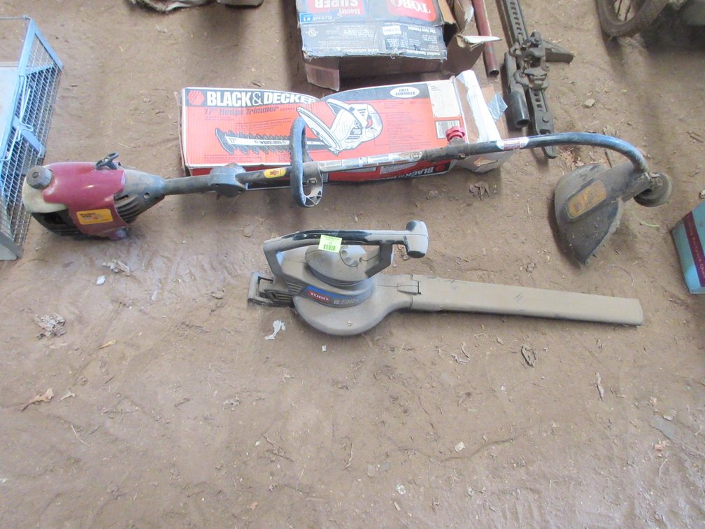 Yard tool group