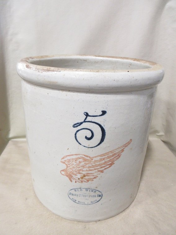 Red Wing Union  Stoneware 5-gallon large Wing crock