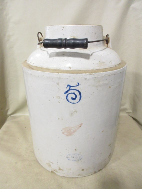 Red Wing Union Stoneware 5-gallon packing jar