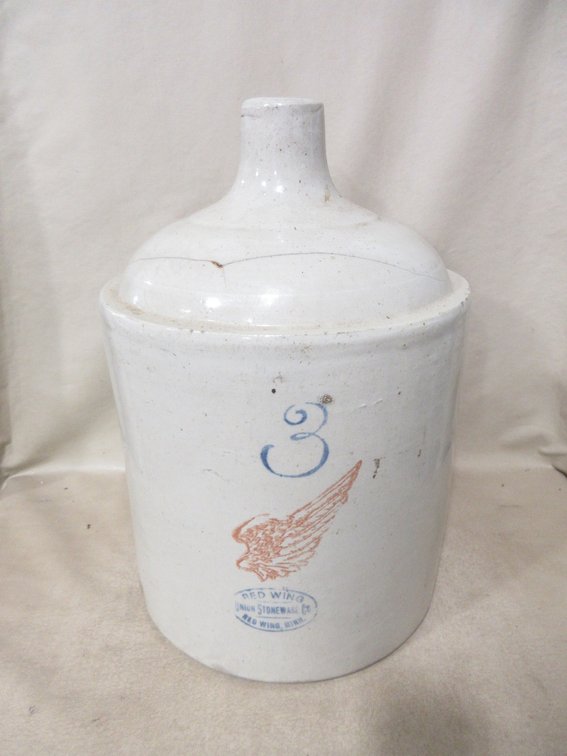 Red Wing Union Stoneware 3-gallon shoulder jug