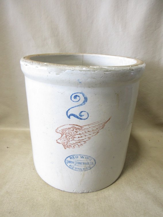 Red Wing Union Stoneware 2-gallon crock