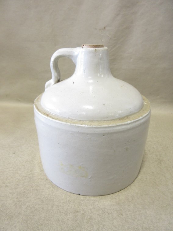 Minnesota Stoneware short shoulder jug