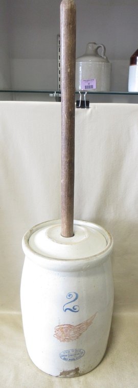 Red Wing Union Stoneware 2-gallon butter churn