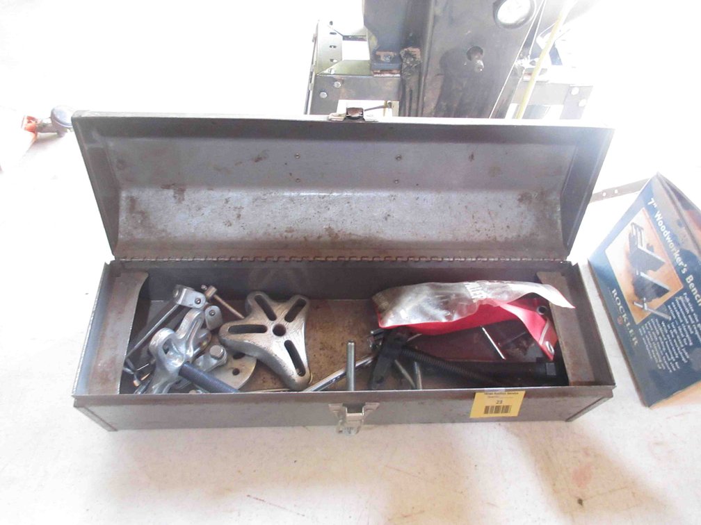 19.5" Metal tool box with tools