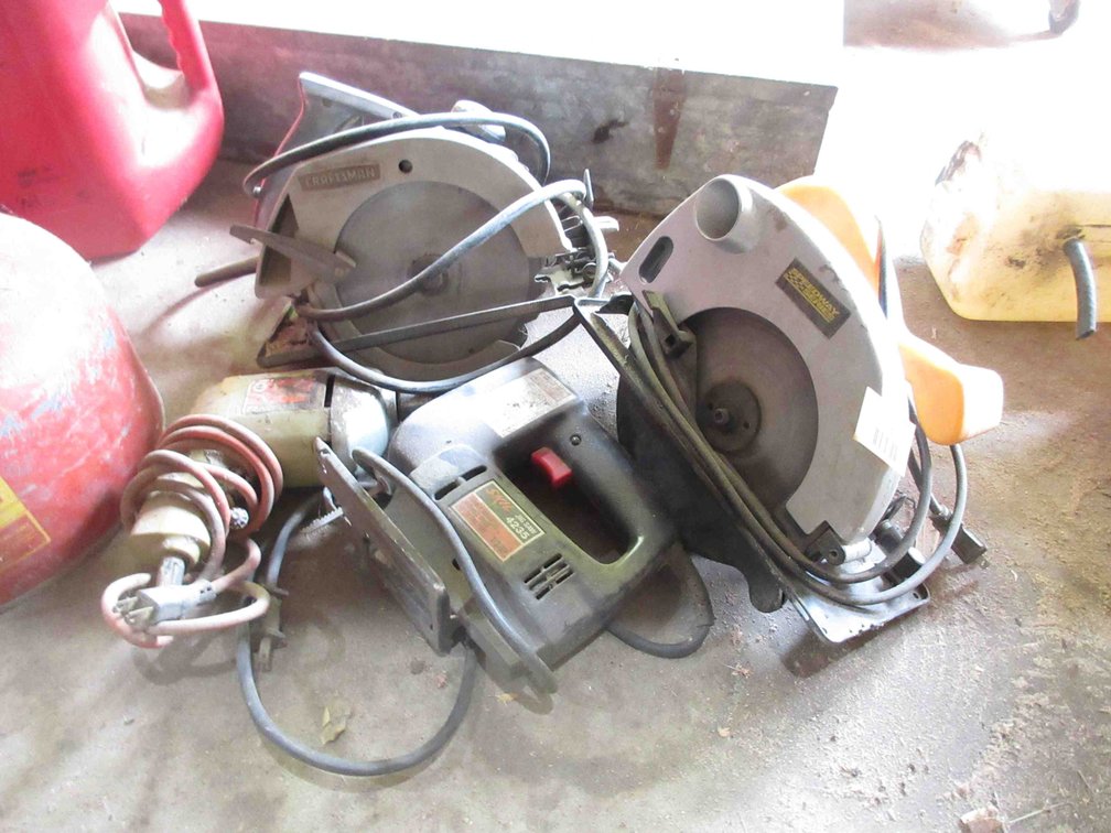(4) Power tools