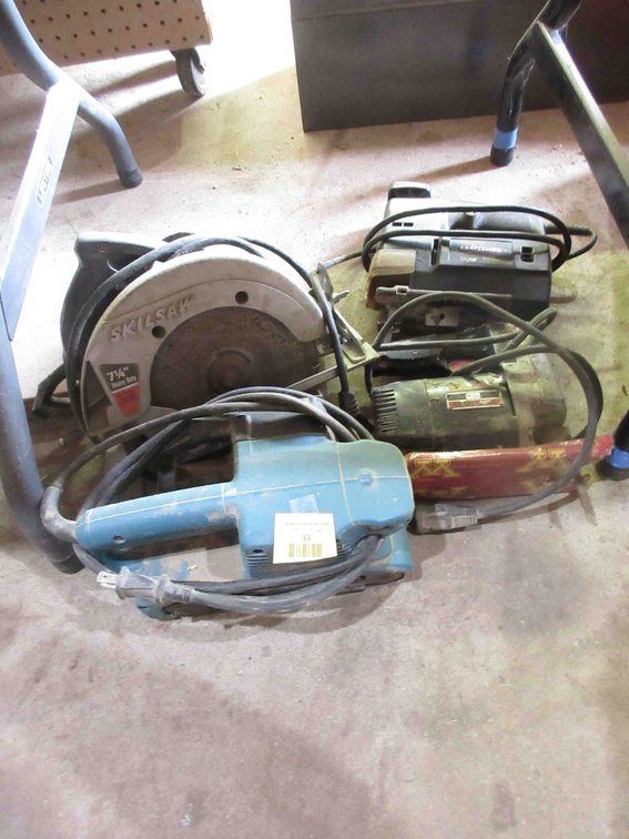 (4) Power tools