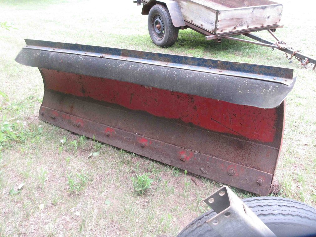 Front blade for loader (fits lot 1)