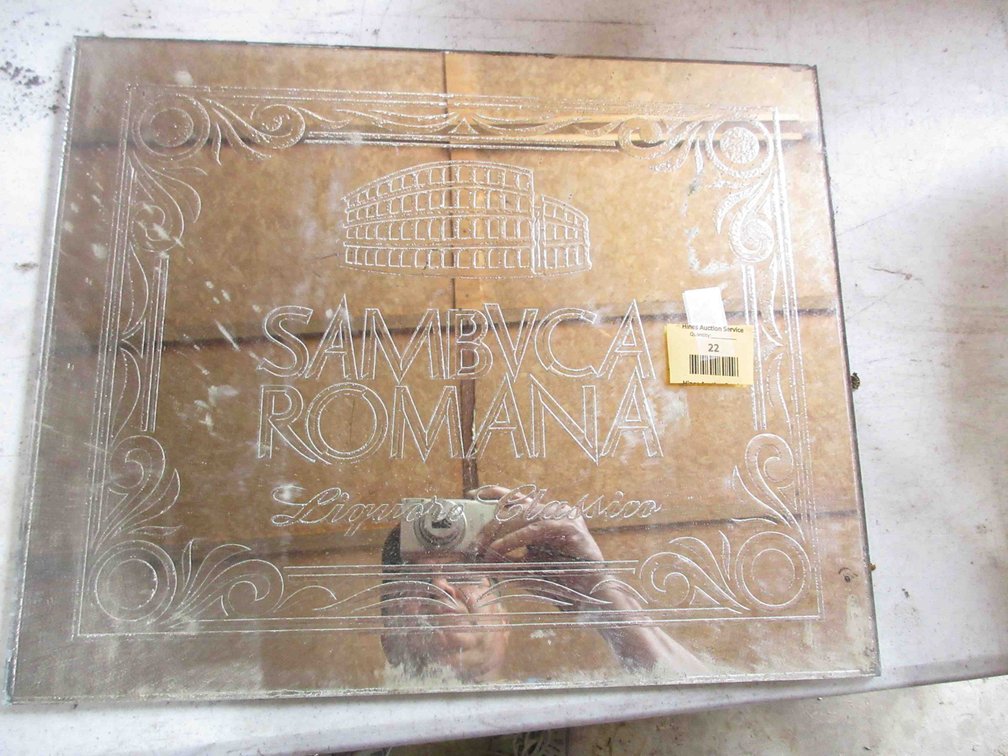 Sambuca Romana liquore Classico mirror