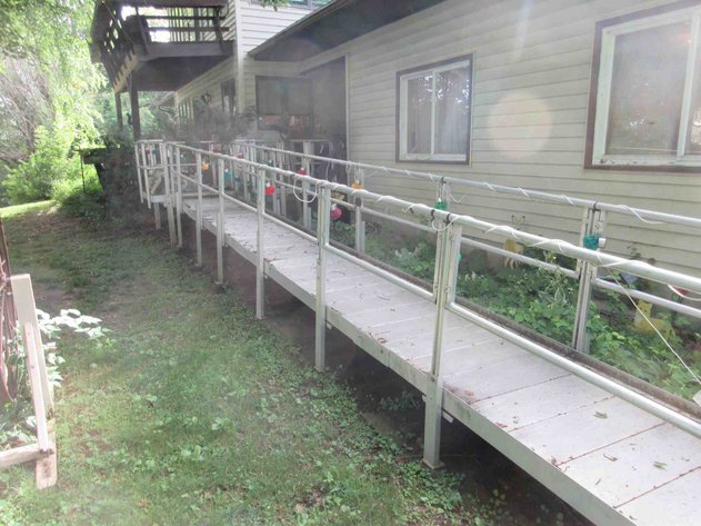 Image for Complete aluminum entry ramp (buyer to remove after day of pick up)