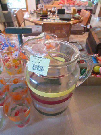 Image for Vintage juice glasses and pitcher