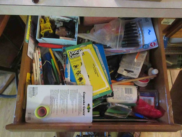 Image for Contents of (2) drawers and lower cabinet