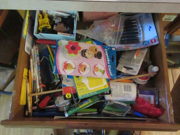 Image for Contents of (2) drawers and lower cabinet