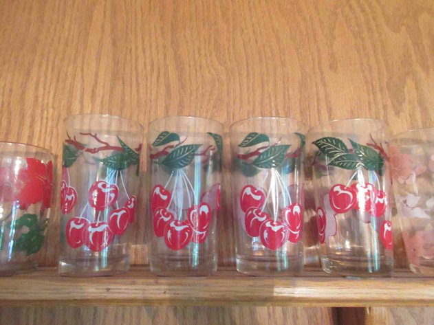 Image for Group of vintage juice glasses