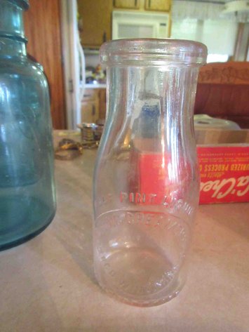 Image for Red Wing Creamery mil bottle